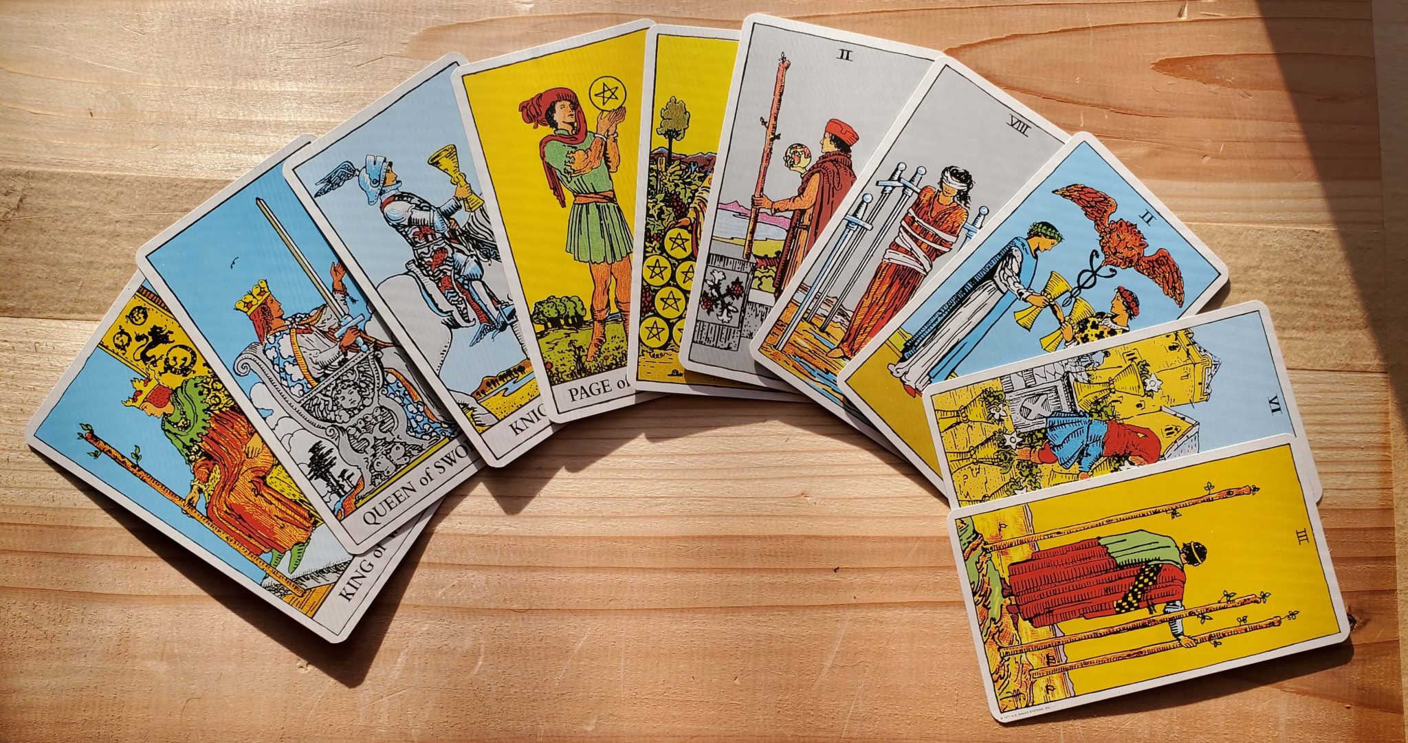 The Best Tarot Decks For Beginners